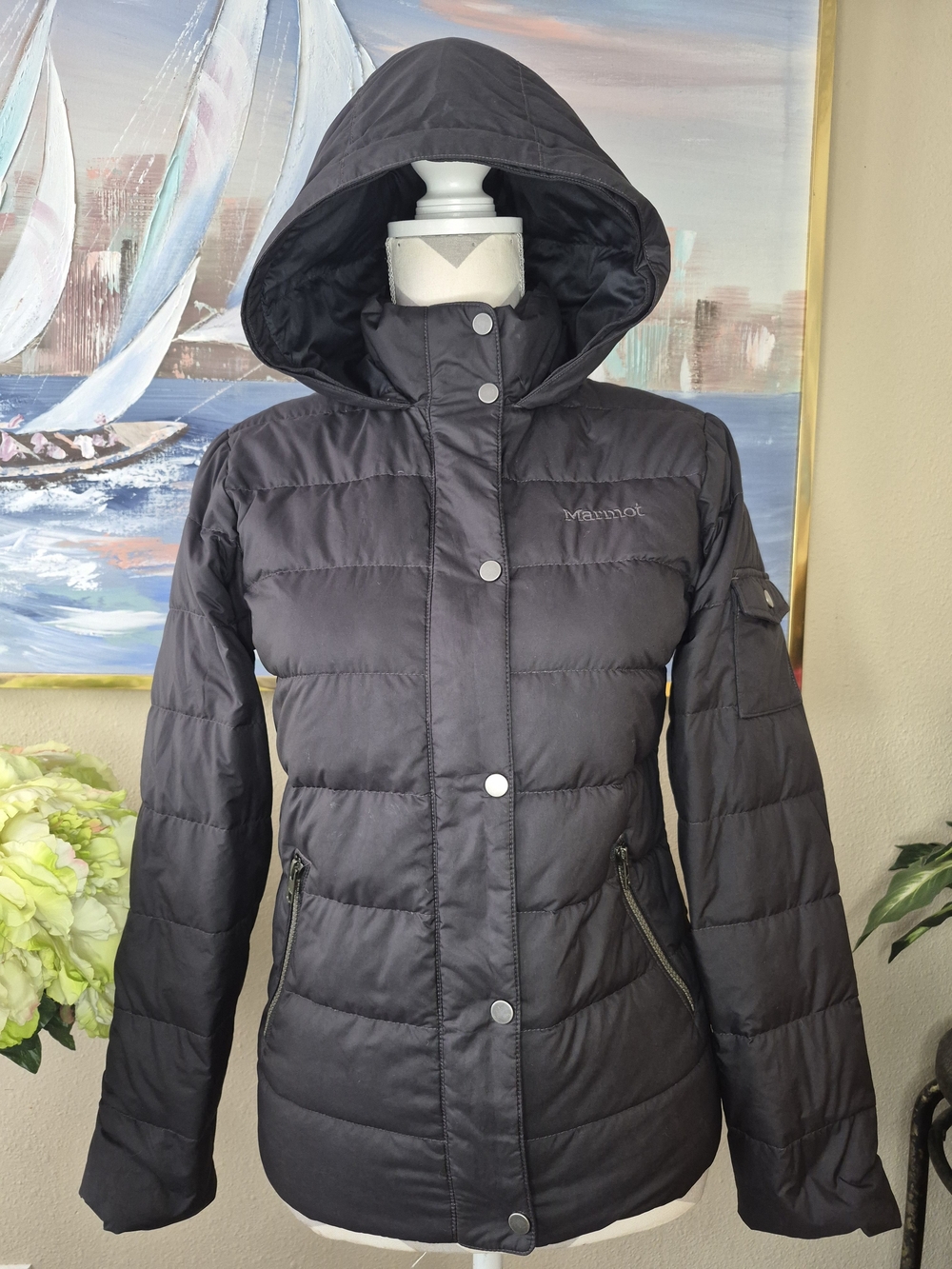 Marmot 700 Fill Women's Black Hooded Down Puffer Jacket